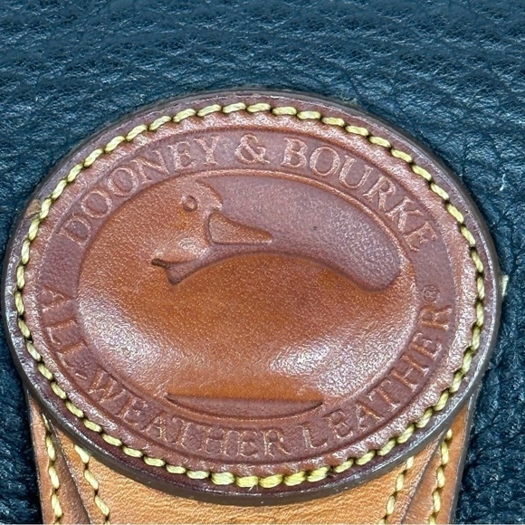 Vintage Dooney & Bourke Black & Brown Square Duck Crossbody Bag Purse - Picture 8 of 16